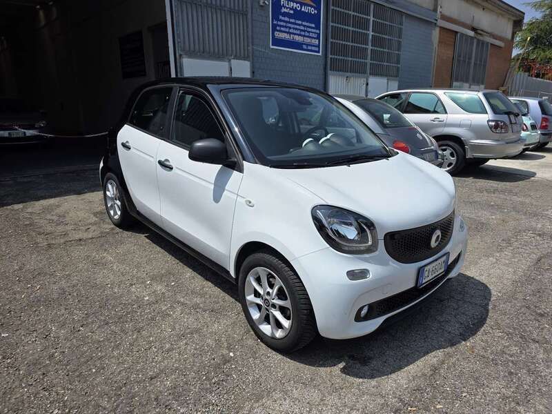 Usata Smart ForFour 71 CV (52 kW) 2019 Other Utilitaria
