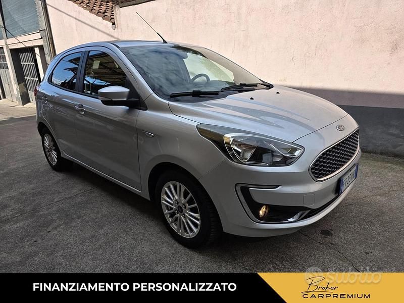 Begagnad Ford Ka Plus Ultimate 86 HK (63 kW) 2018 Grå Halvkombi