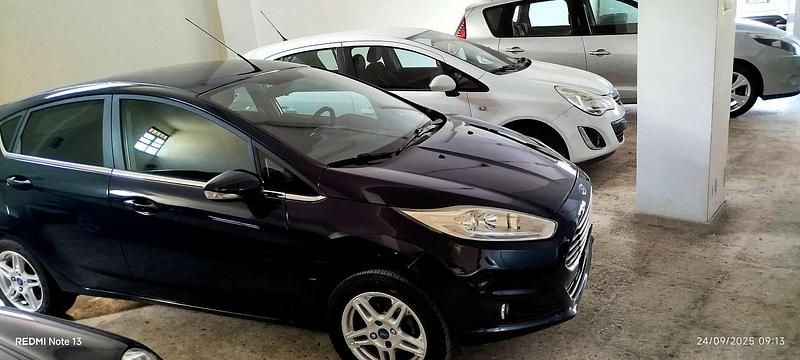 Usata Ford Fiesta Titanium 75 CV (55 kW) 2014 Berlina