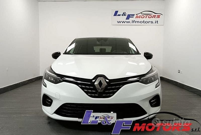 Usata Renault Clio V Intens 140 CV (102 kW) 2022 Bianco Berlina