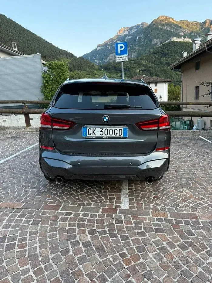 Usata BMW X1 150 CV (110 kW) 2022 Grigio SUV