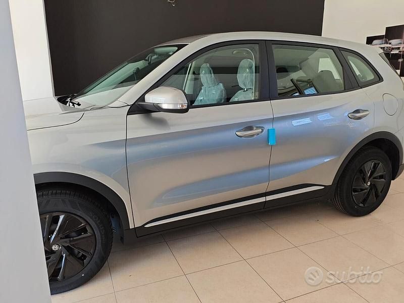 Nuova MG ZS 116 CV (85 kW) 2025 Grigio Berlina