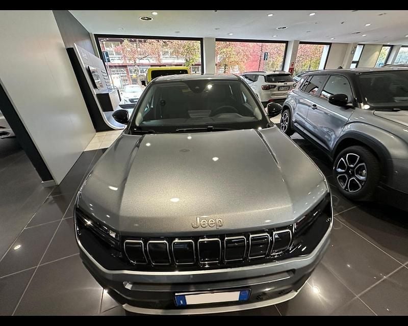 Nuova Jeep Avenger Summit 101 CV (74 kW) 2025 Grigio SUV