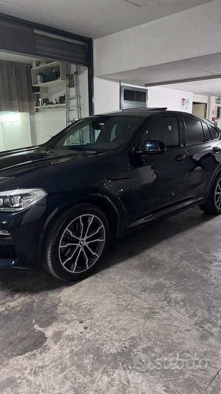Usata BMW X4 M Sport 190 CV (139 kW) 2019 Blu SUV