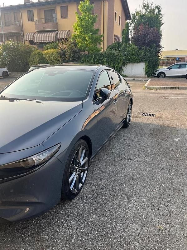 Usata Mazda 3 2018 Grigio Berlina