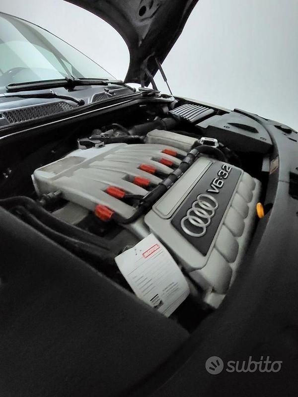 Usata Audi TT Exclusive 250 CV (183 kW) 2003 Nero Coupé