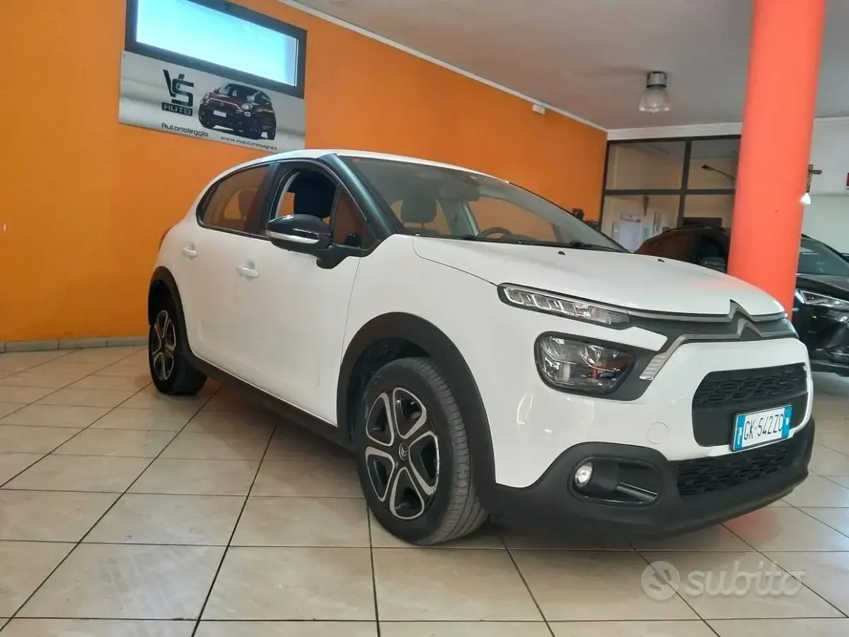 Usata Citroën C3 Feel 102 CV (75 kW) 2022 Bianco Utilitaria