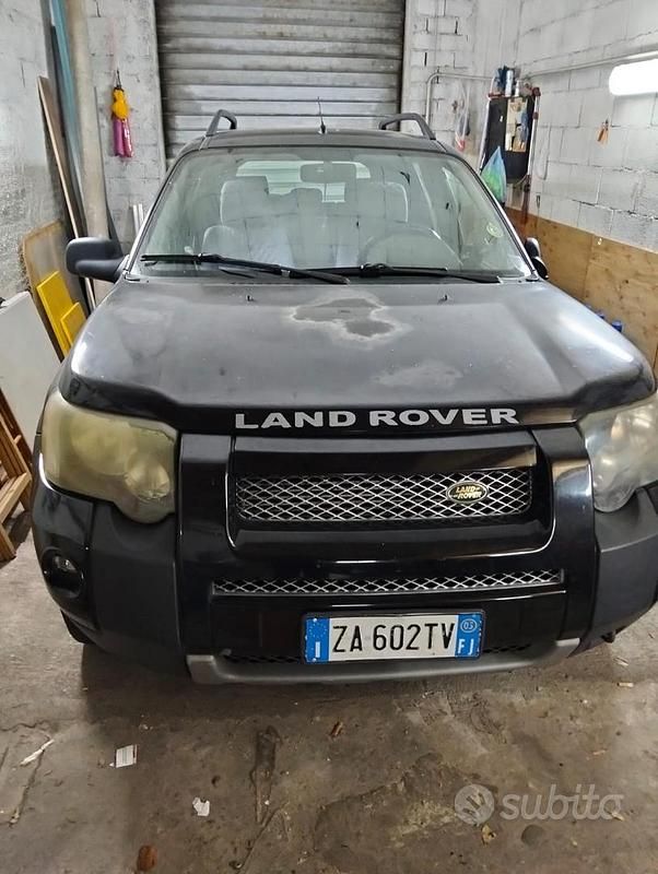 Usata Land Rover Freelander 109 CV (80 kW) 2005 Nero SUV