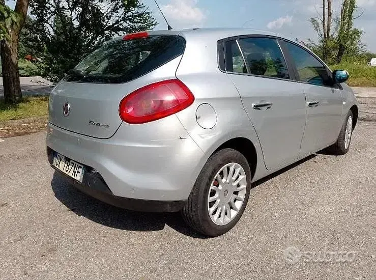 Usata Fiat Bravo 120 CV (88 kW) 2007 Utilitaria
