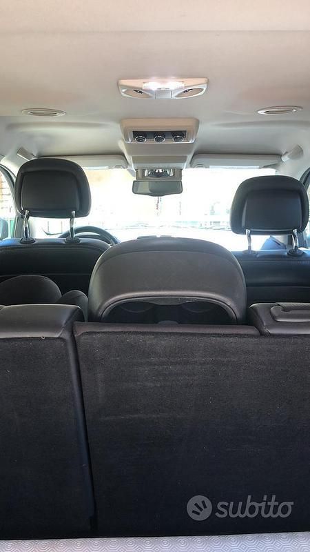 Usata Fiat Freemont Lounge 170 CV (125 kW) 2012 Grigio SUV