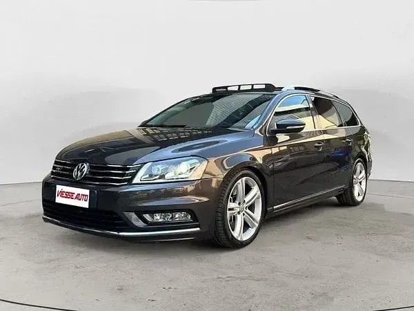 Usata VW Passat R 300 CV (220 kW) 2014 Station wagon