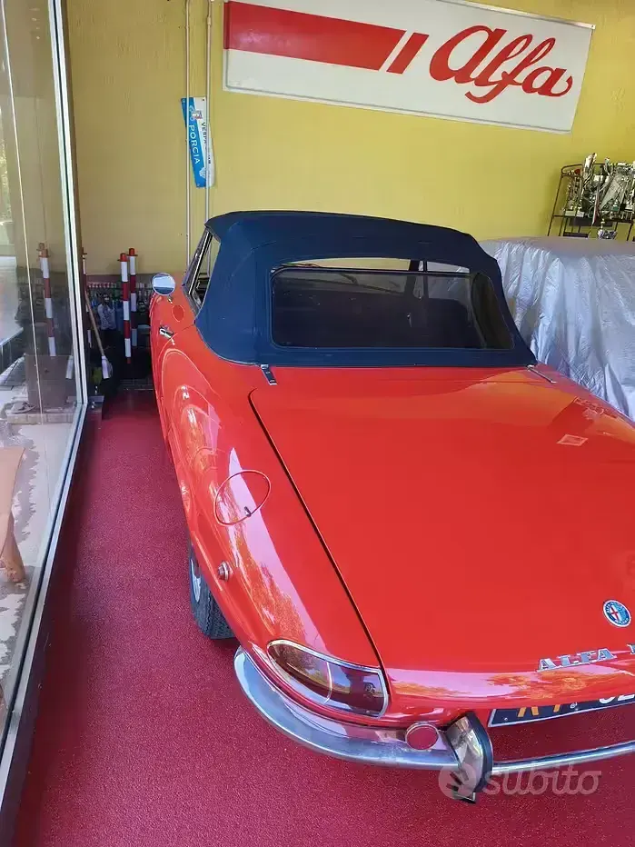 Usata Alfa Romeo Spider Veloce 1970 Rosso Cabrio