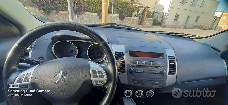 Usata Peugeot 4007 156 CV (114 kW) 2008 Verde SUV