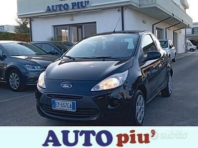 Usata Ford Ka 69 CV (50 kW) 2015 Nero Utilitaria