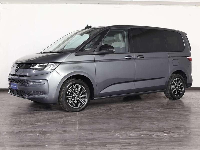 Usata VW Multivan 150 CV (110 kW) 2025 Grigio indio Furgone