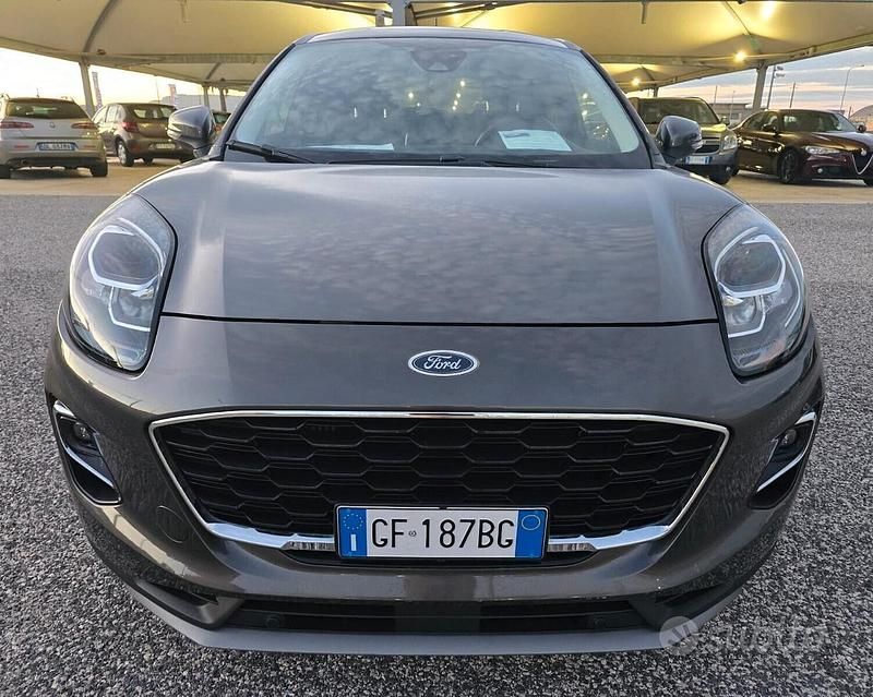 Usata Ford Puma Titanium 125 CV (91 kW) 2021 Grigio SUV