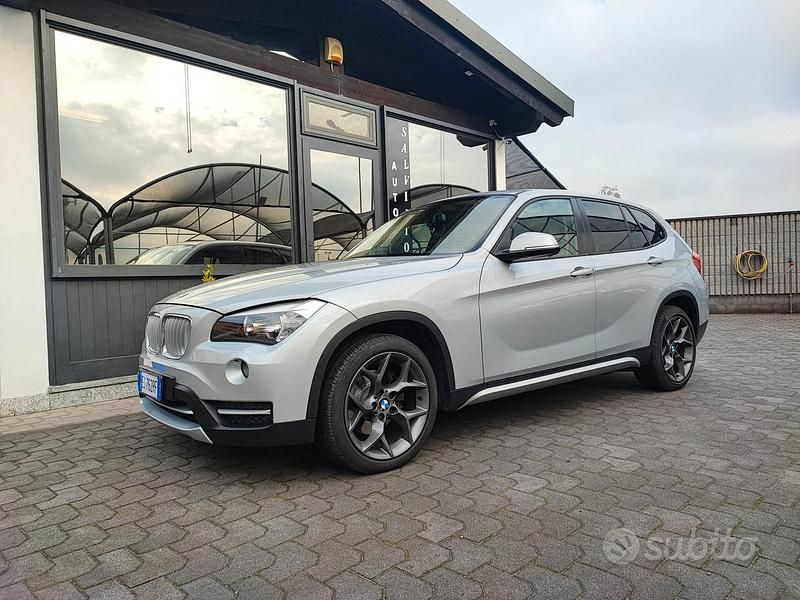 Grigio Usata 2013 BMW X1 xLine SUV | 10.900 € (Buon prezzo) - Immagine 1/4