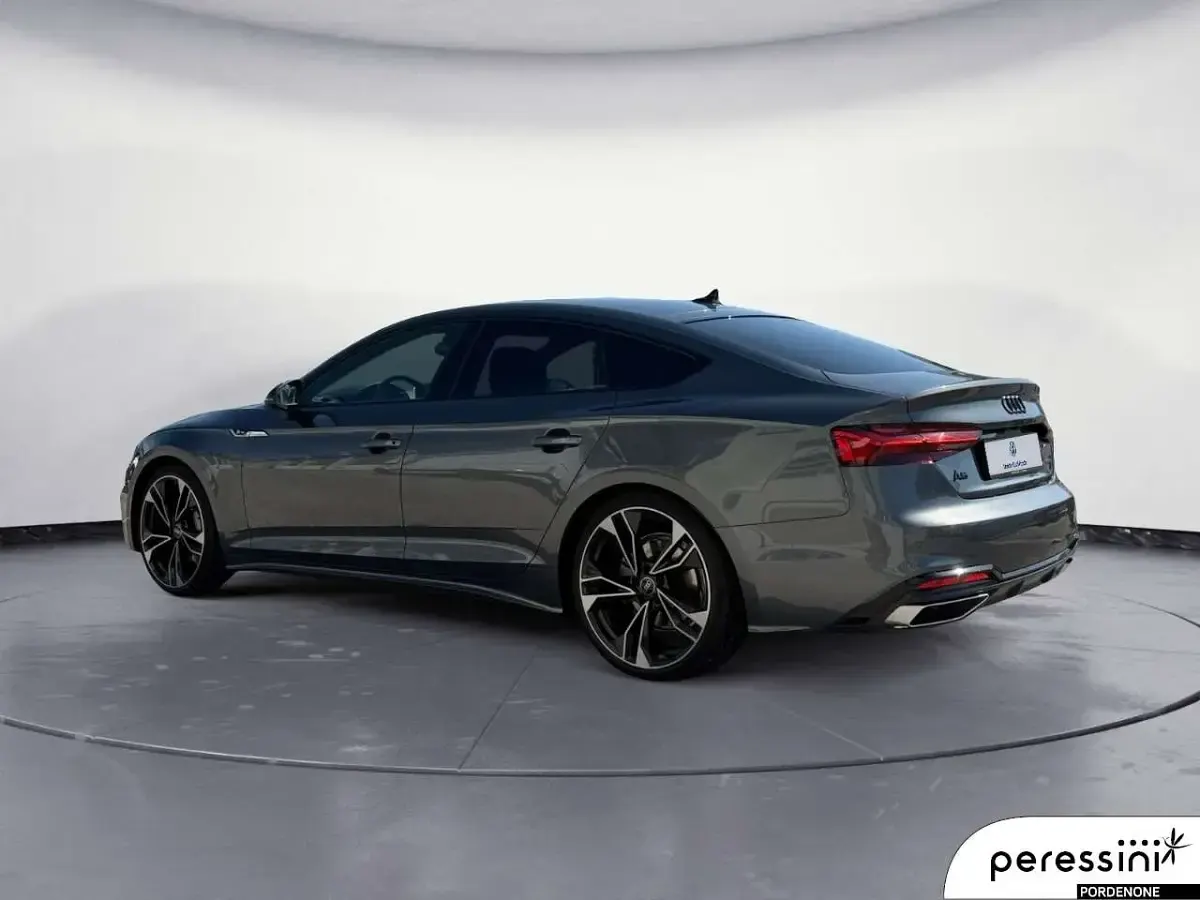 Usata Audi A5 Sportback S-Line 204 CV (150 kW) 2023 Scrigio scuro Utilitaria