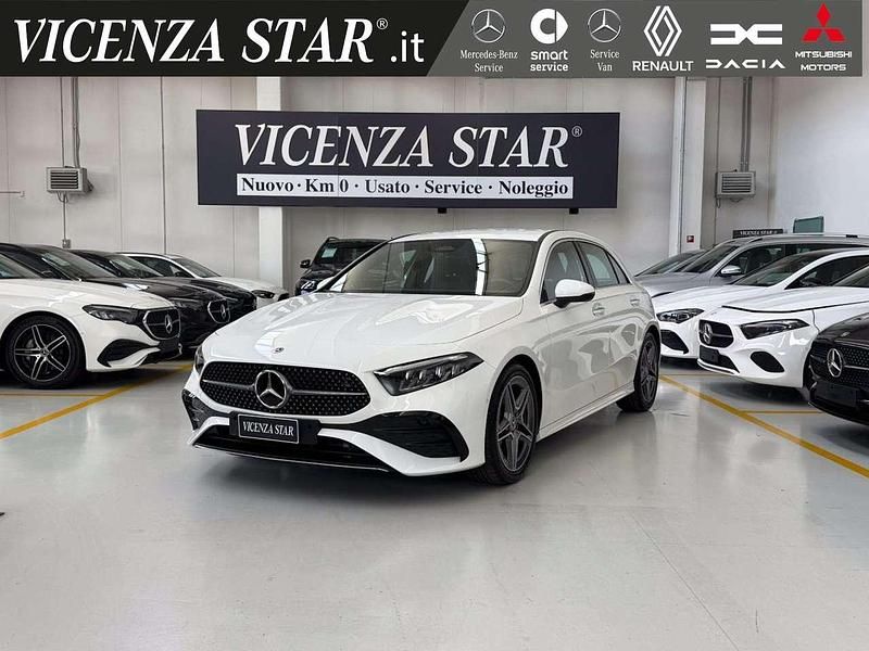 Bianco polare Usata 2024 Mercedes A180 Advanced Tre volumi | 33.700 € (Molto cara) - Immagine 1/4