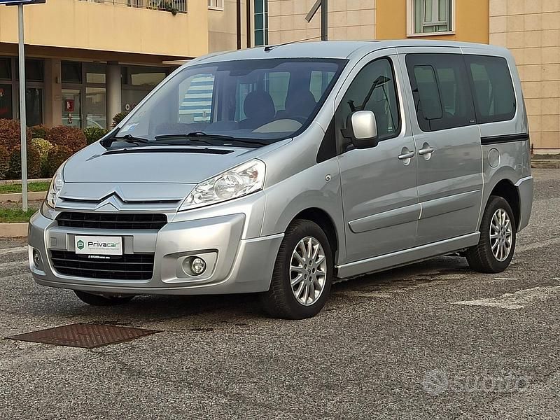 Grigio Usata 2011 Citroën Jumpy Monovolume | 12.900 € (Molto cara) - Immagine 1/4