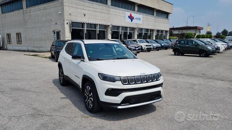 Bianco Usata 2023 Jeep Compass Limited SUV | 31.550 € (Molto cara) - Immagine 1/4