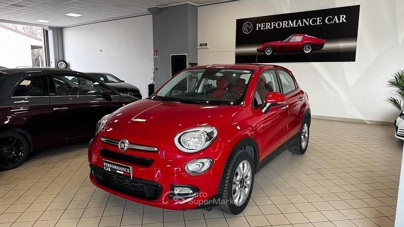 Usata Fiat 500X Lounge 95 CV (69 kW) 2016 Rosso SUV