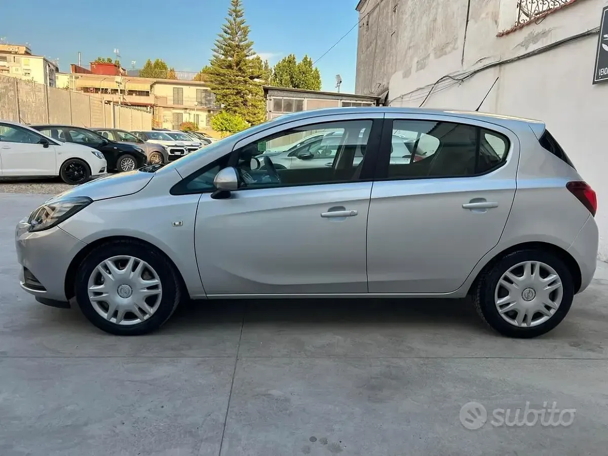 Usata Opel Corsa 69 CV (50 kW) 2019 Grigio Utilitaria