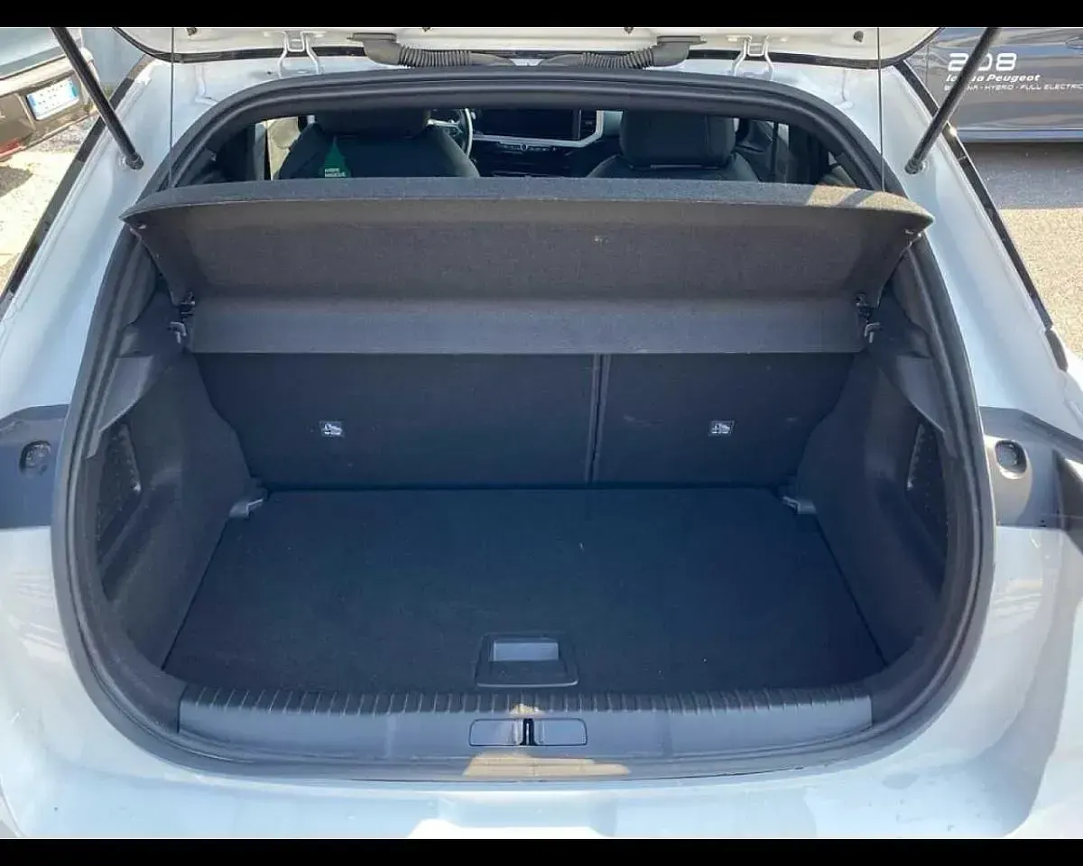 Usata Opel Mokka Ultimate 131 CV (96 kW) 2023 Bianco SUV