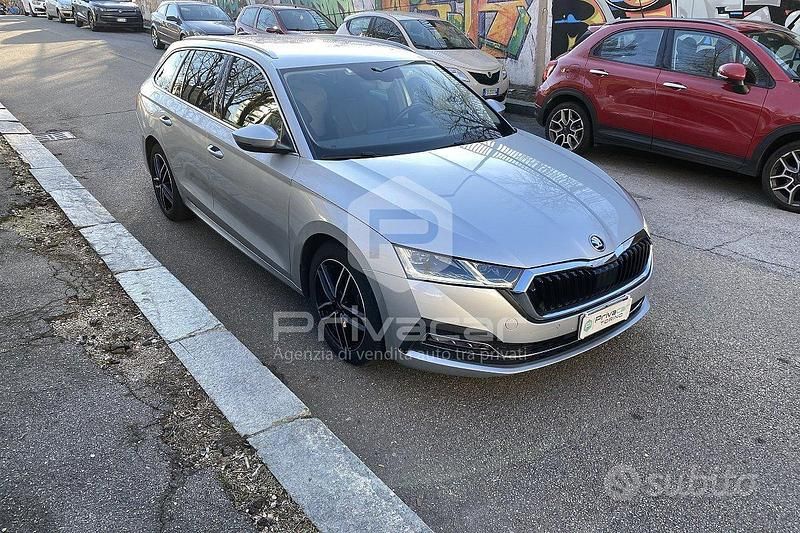 Usata Skoda Octavia Style 150 CV (110 kW) 2021 Grigio Station wagon