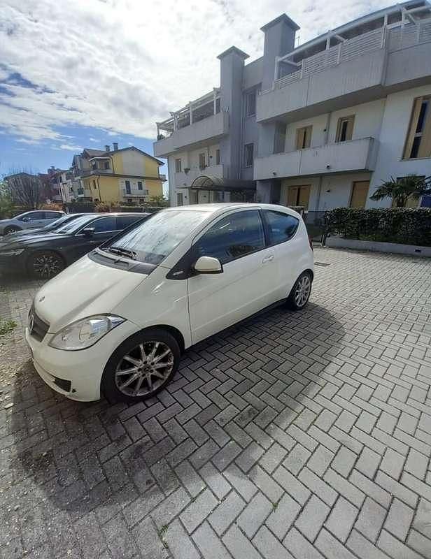 Usata Mercedes A170 Avantgarde 95 CV (69 kW) 2010 Monovolume