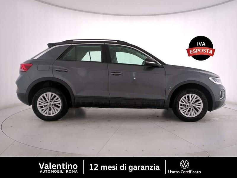 Usata VW T-Roc Life 116 CV (85 kW) 2023 Grigio SUV