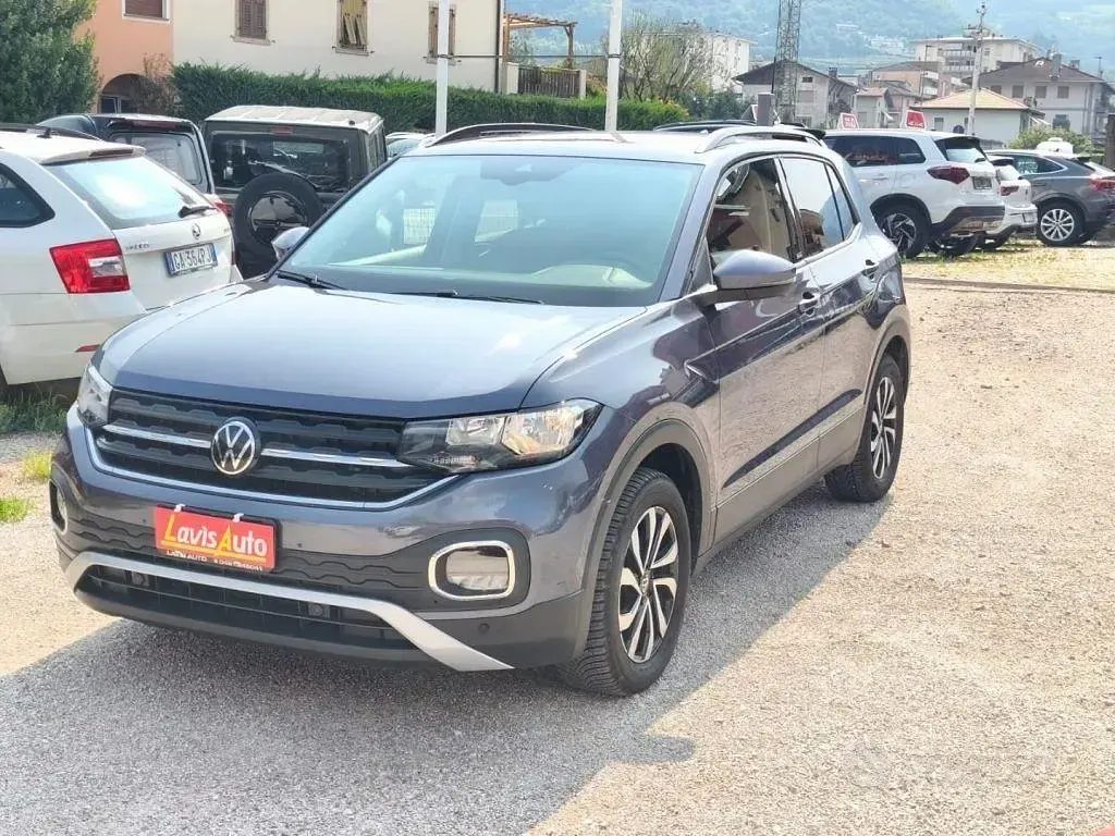 Usata VW T-Cross Life 110 CV (80 kW) 2023 Grigio SUV