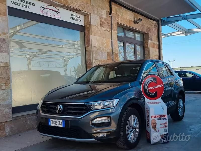 Usata VW T-Roc Style 150 CV (110 kW) 2020 Grigio SUV