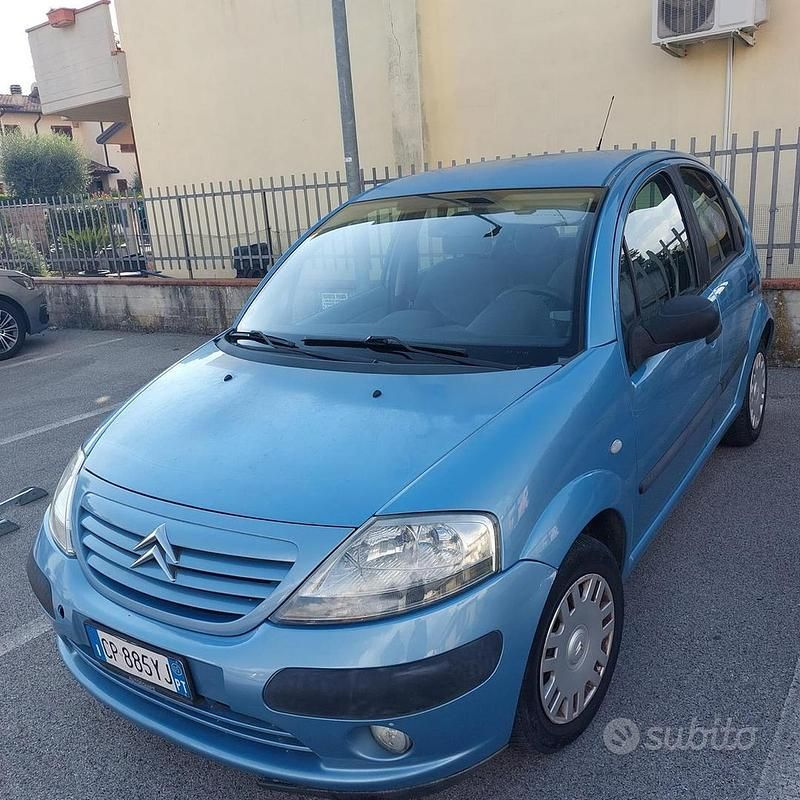 Blu Usata 2005 Citroën C3 Tre volumi | 2000 € (Buon prezzo) - Immagine 1/4