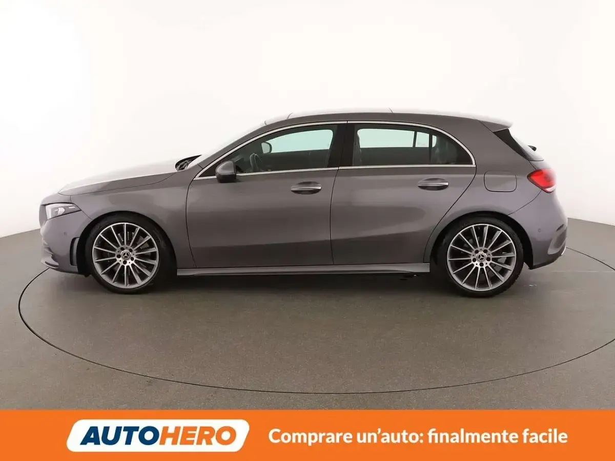 Usata Mercedes A250 Premium 224 CV (164 kW) 2019 Grigio Berlina