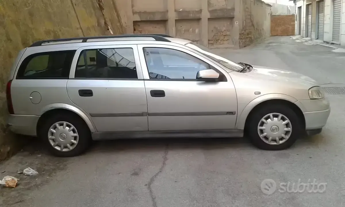 Usata Opel Astra 68 CV (50 kW) 2000 Station wagon