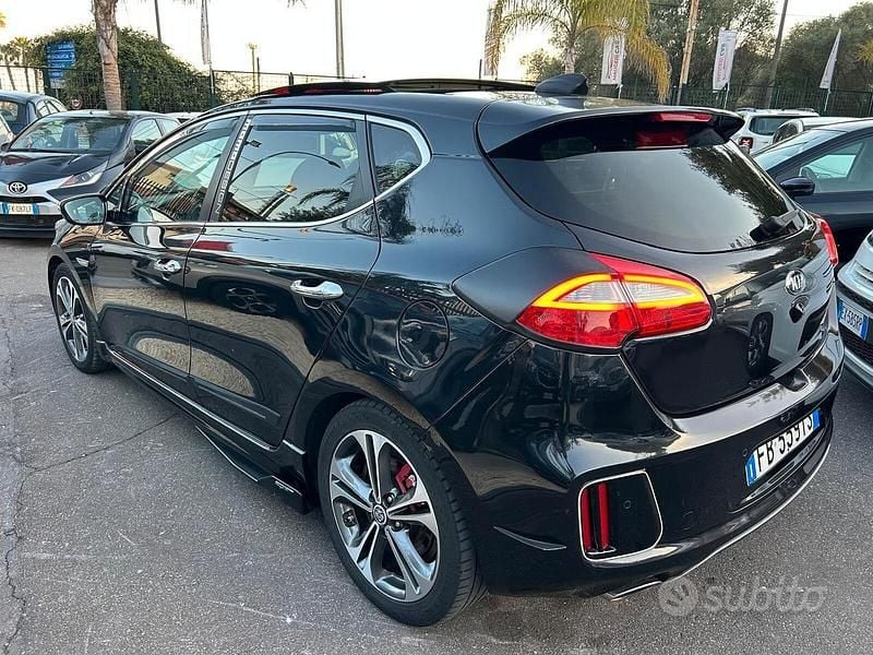Usata Kia Ceed GT GT-Line 110 CV (80 kW) 2016 Nero Berlina