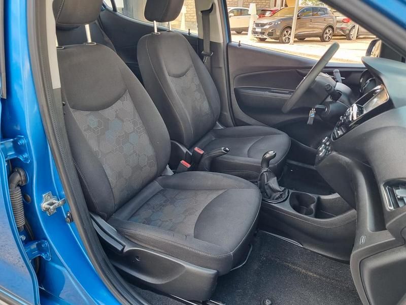 Usata Opel Karl Rocks 73 CV (53 kW) 2018 Blu Utilitaria