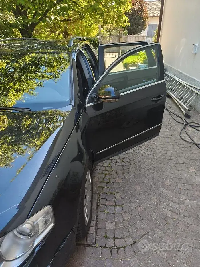 Usata VW Passat 150 CV (110 kW) 2006 Nero Station wagon