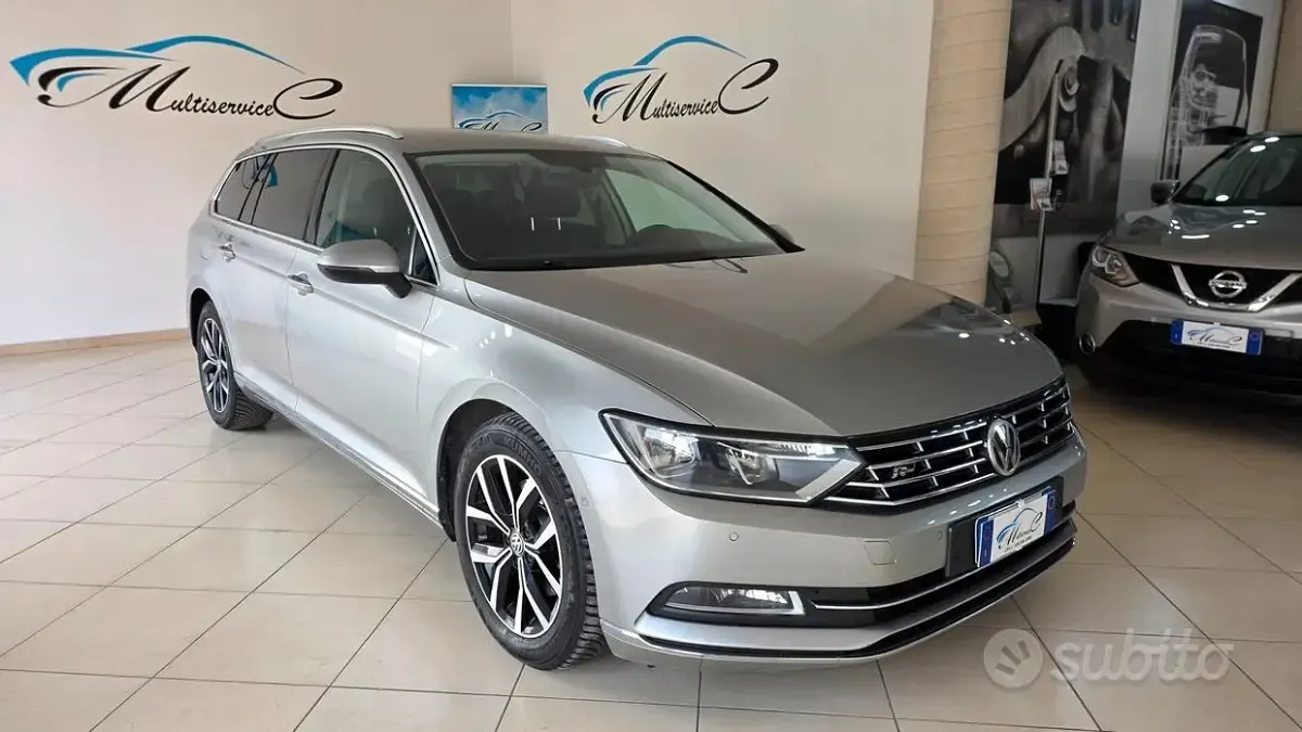 Usata VW Passat Highline 150 CV (110 kW) 2015 Grigio Station wagon