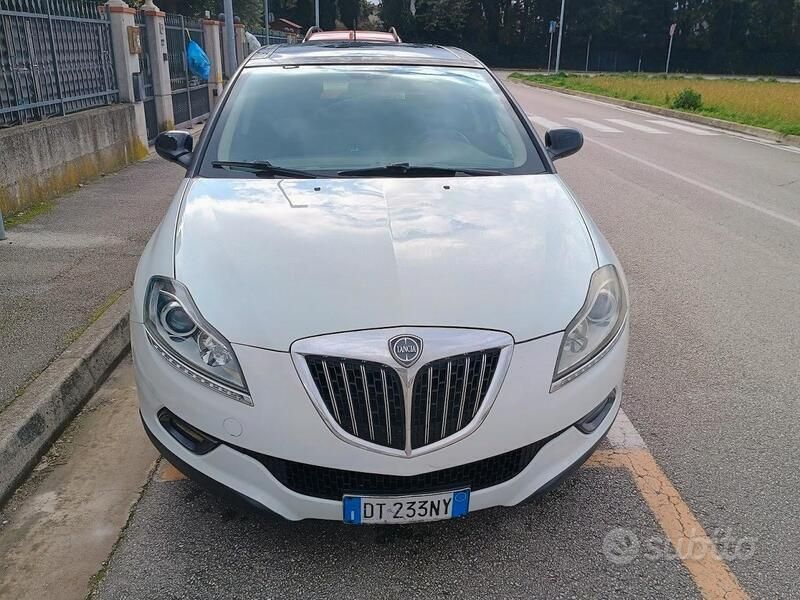 Usata 2009 Lancia Delta Due volumi | 4700 € (Buon prezzo) - Immagine 1/4