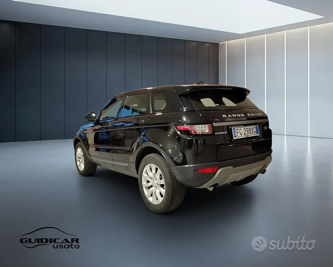 Usata Land Rover Range Rover evoque SE Dynamic 150 CV (110 kW) 2017 Nero SUV