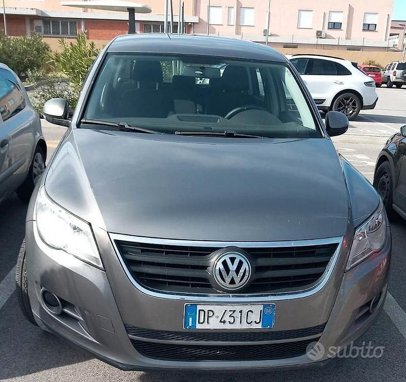 Usata VW Tiguan 140 CV (102 kW) 2008 Grigio SUV