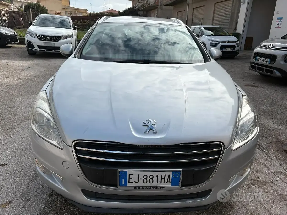 Usata Peugeot 508 Access 140 CV (102 kW) 2011 Grigio Station wagon