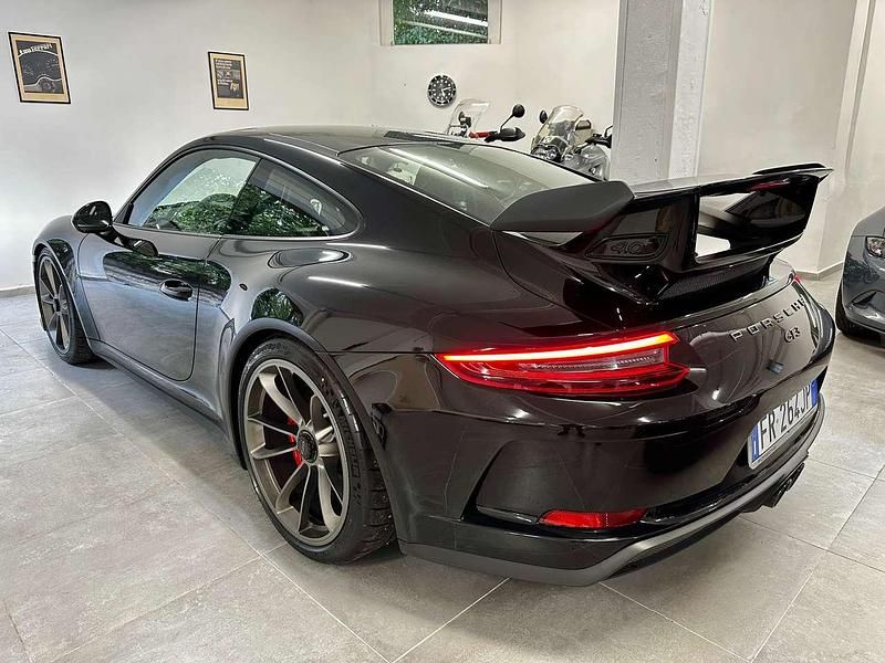Usata Porsche 911 GT3 500 CV (367 kW) 2018 Jet black metallic Coupé