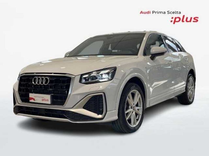 Bianco ghiaccio metallizzato Usata 2024 Audi Q2 S-Line SUV | 31.490 € (Buon prezzo) - Immagine 1/4