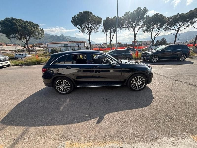 Usata Mercedes GLC300 Premium Plus 194 CV (142 kW) 2021 Nero SUV