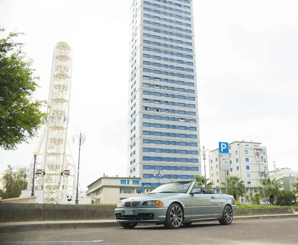 Usata BMW 320 Efficient Dynamics 174 CV (127 kW) 2002 Cabrio