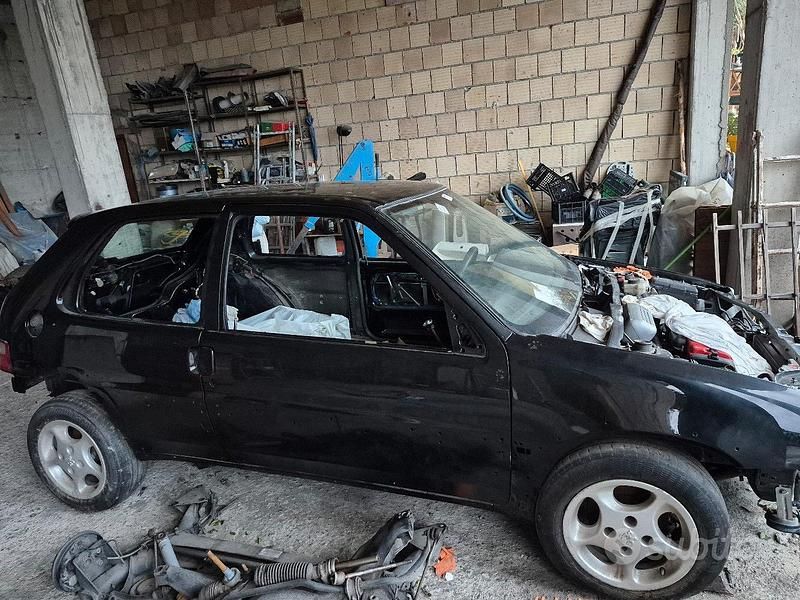 Usata Citroën Saxo 2003 Nero Utilitaria