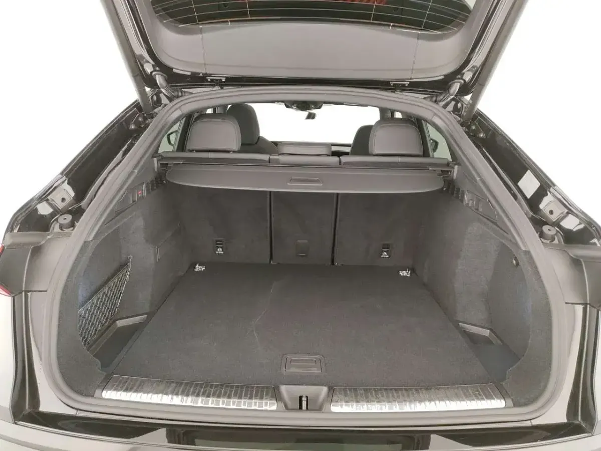 Usata Audi Q5 Sportback S-Line 204 CV (150 kW) 2025 Nero SUV